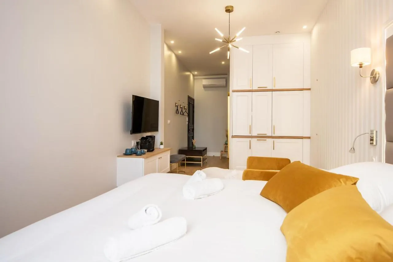 Les Suites Faidherbe Lille Aparthotel