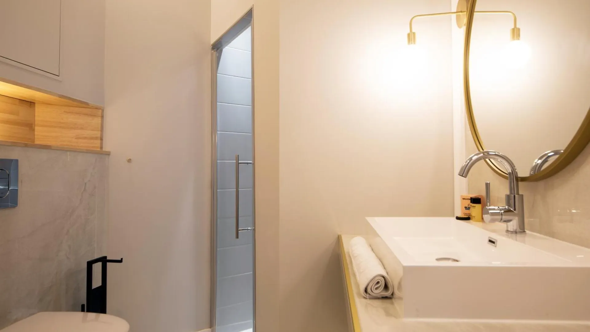 Aparthotel Les Suites Faidherbe Lille
